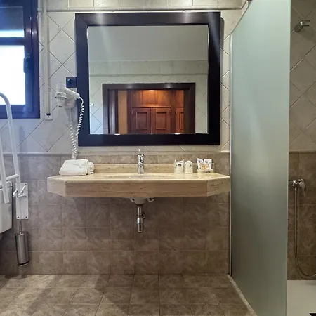 Hotel Cotiella 3*