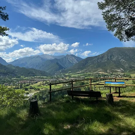 Cotiella Hotel Campo (Huesca)