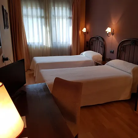 Hotel Cotiella 3*