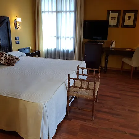 Hotel Cotiella
