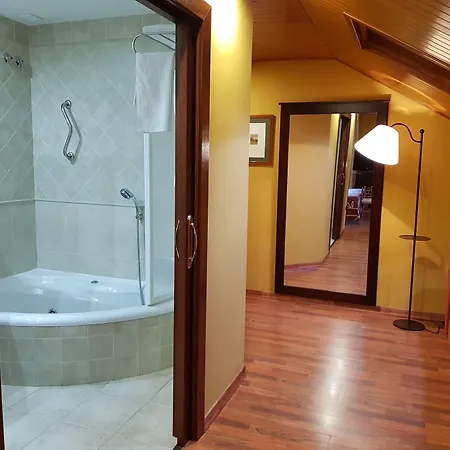 Cotiella Hotel Campo (Huesca)