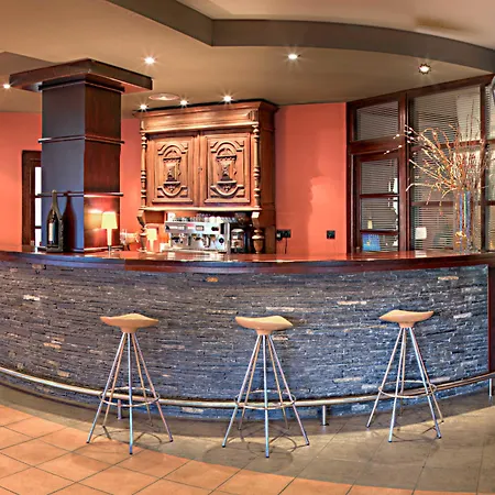 Cotiella Hotel Campo (Huesca)