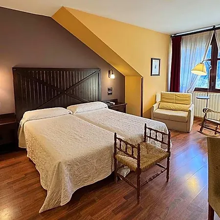 Hotel Cotiella