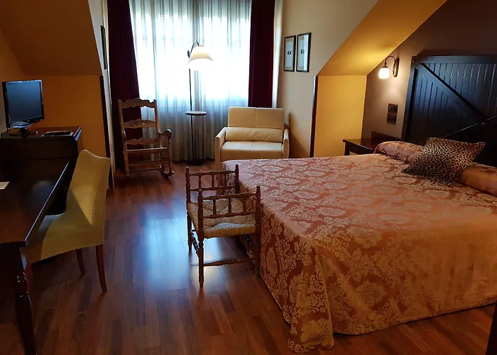 Otel Cotiella Campo (Huesca)